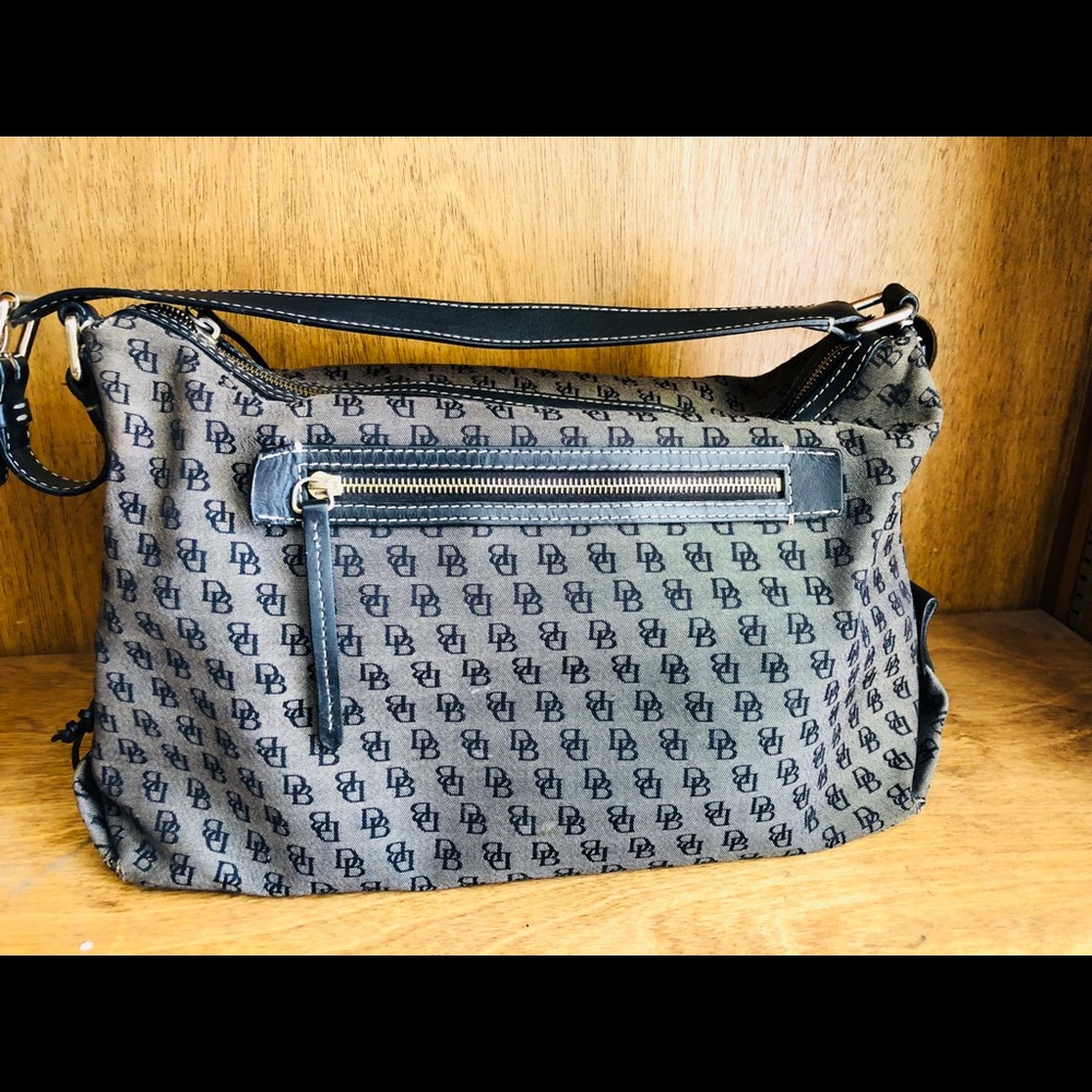 Dooney & Bourke Black monogram shoulder bag.